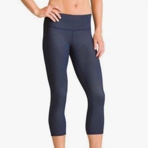 Athleta Blue Denim Chaturanga Capri